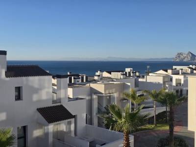 The Links II, Alcaidesa – Apartamento moderno de 2 dormitorios con vistas al mar y Gibraltar
