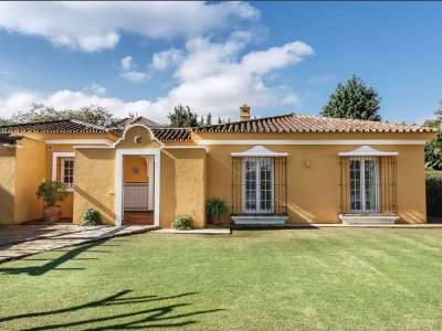 Villa for long term rent in Sotogrande Costa