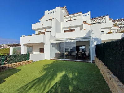 4-Bedroom Townhouse with Sea & Gibraltar Views – Marina de Alcaidesa